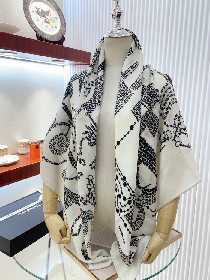 Streetwear Scarf CHANEL 325715 size：140*140cm