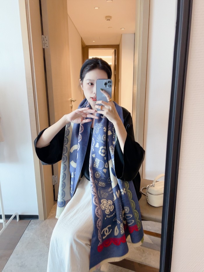 Streetwear Scarf CHANEL 325868 size：70*180cm