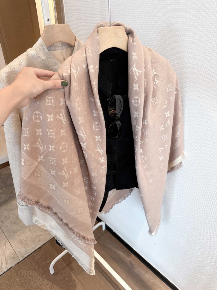 Streetwear Scarf LV 325833 SIZE:140*140cm