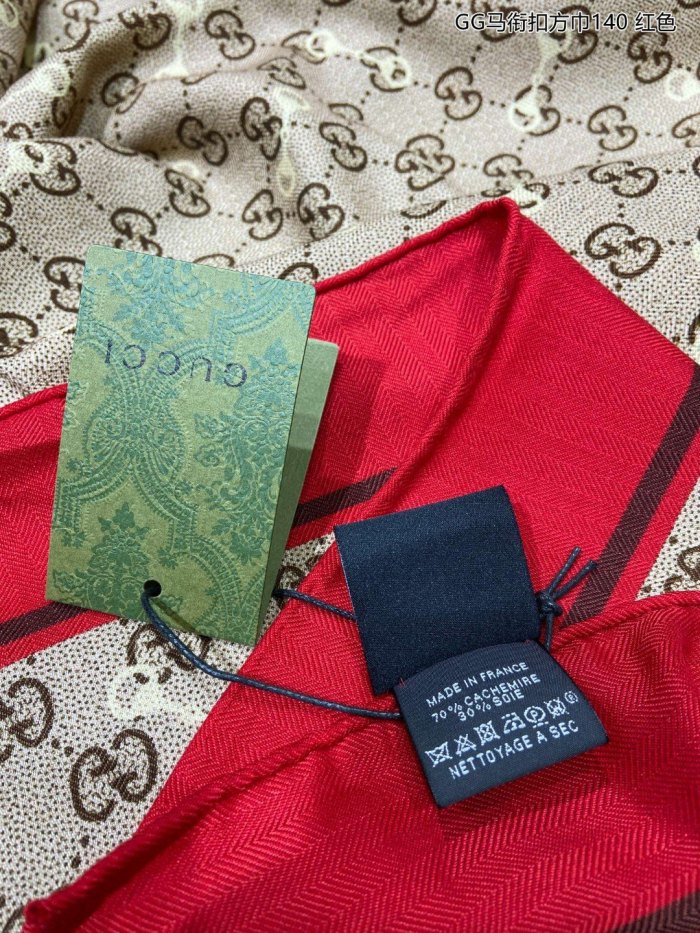 Streetwear Scarf GUCCI 325685 SIZE:140*140cm