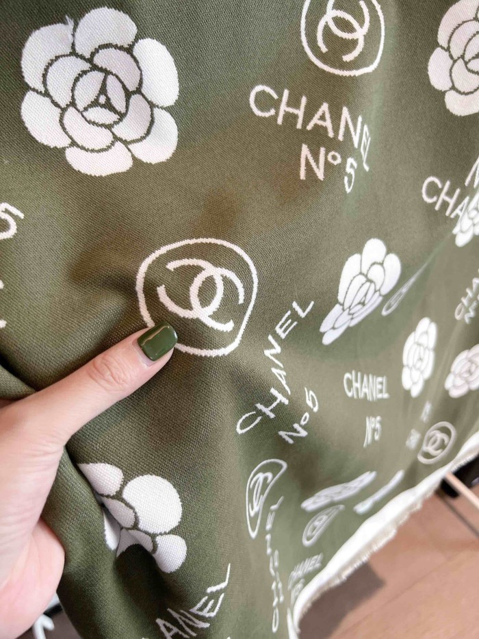 Streetwear Scarf CHANEL 325858 size：180*65cm