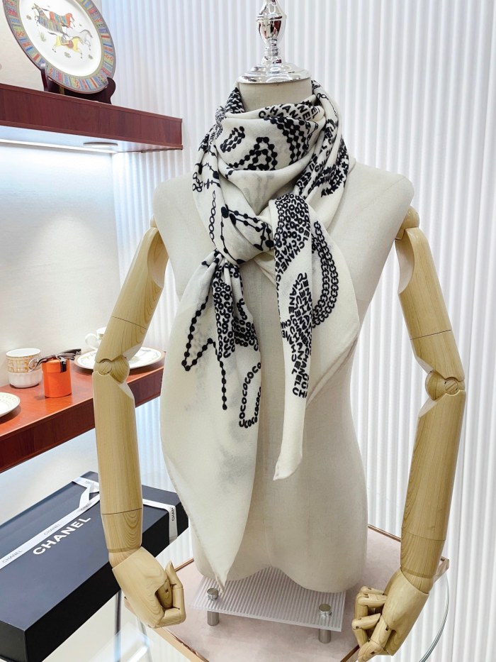 Streetwear Scarf CHANEL 325715 size：140*140cm