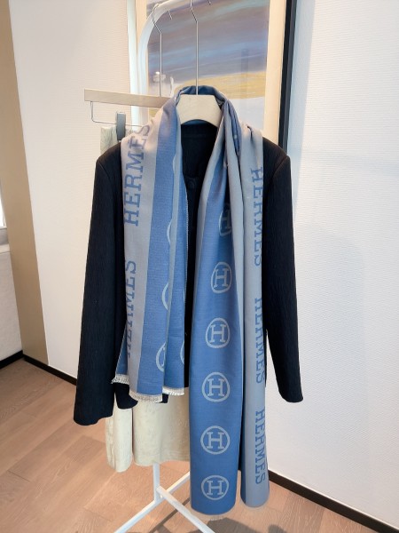 Streetwear Scarf Hermes   325841