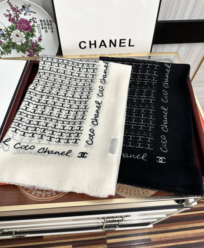 Streetwear Scarf CHANEL 325602 SIZE:100x200cm