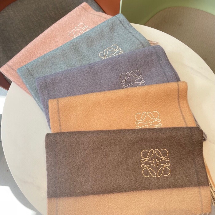 Streetwear Scarf Loewe 325591 SIZE:35 x 180cm