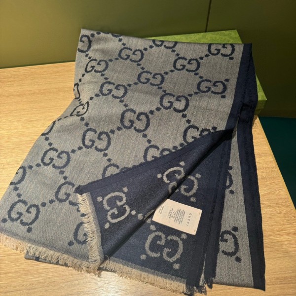Streetwear Scarf GUCCI 325636 SIZE:210*70cm