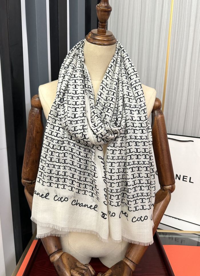 Streetwear Scarf CHANEL 325602 SIZE:100x200cm