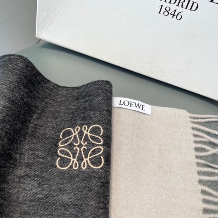 Streetwear Scarf Loewe 325630 SIZE:180*32cm