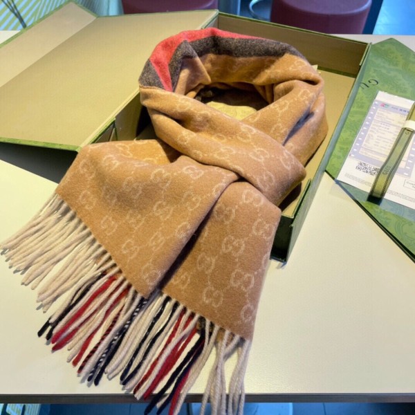 Streetwear Scarf GUCCI 325615 SIZE:32*180cm