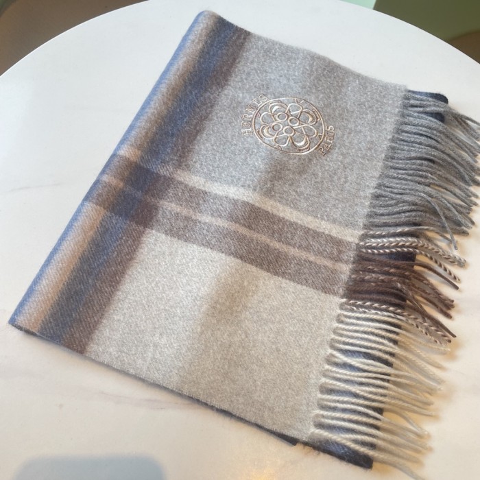 Streetwear Scarf Hermes   325599 size：30*180cm