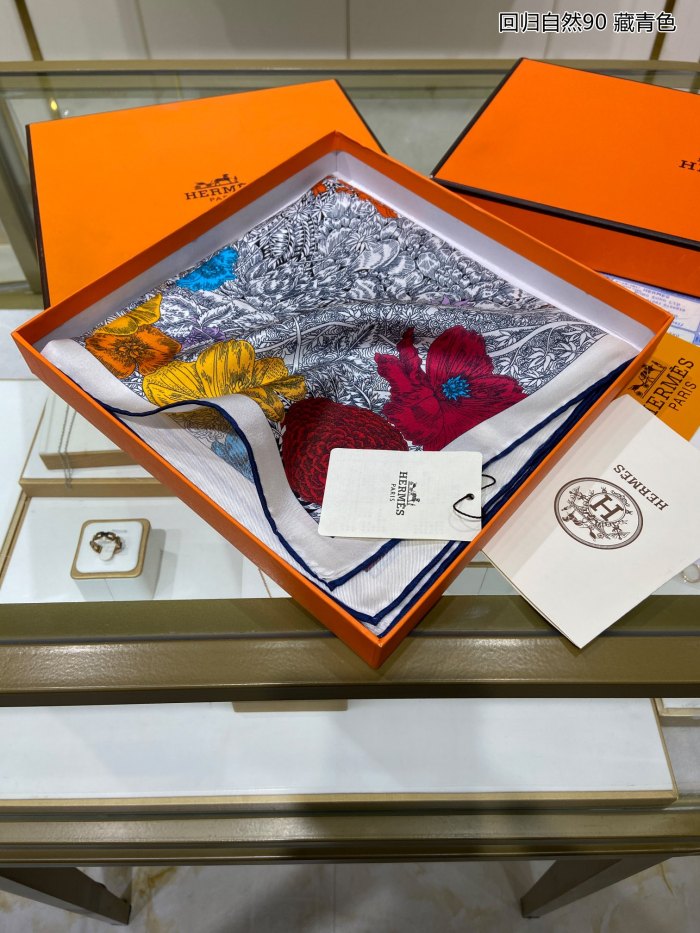Streetwear Scarf Hermes   325663 size：90cm*90cm