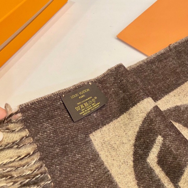 Streetwear Scarf LV 325608 SIZE:35*200cm