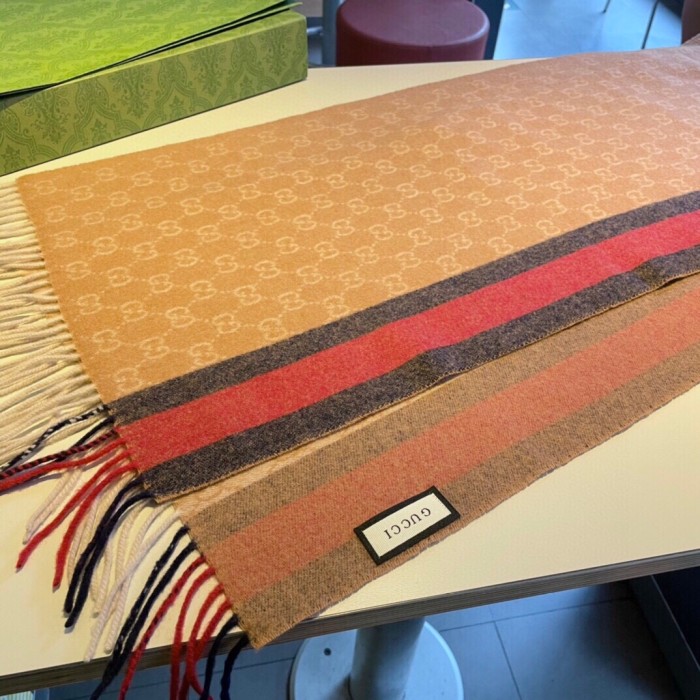 Streetwear Scarf GUCCI 325615 SIZE:32*180cm