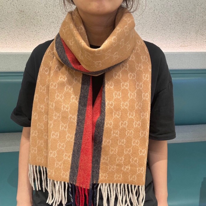 Streetwear Scarf GUCCI 325615 SIZE:32*180cm