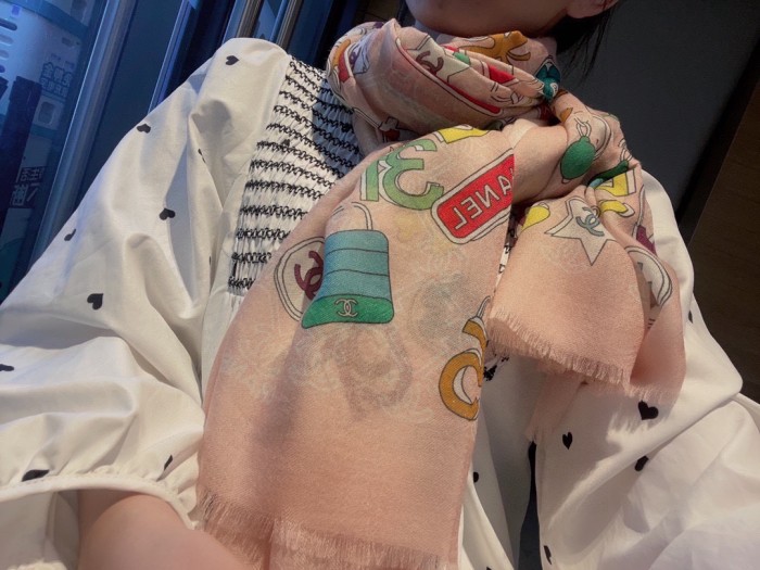 Streetwear Scarf CHANEL 325647 size：100*200cm