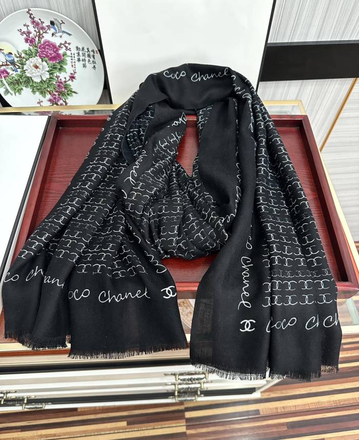 Streetwear Scarf CHANEL 325601 size：100x200cm