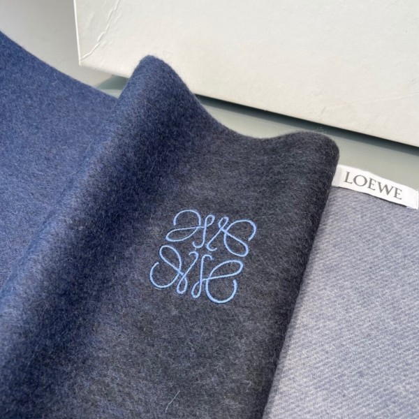 Streetwear Scarf Loewe 325631  SIZE:180*32cm