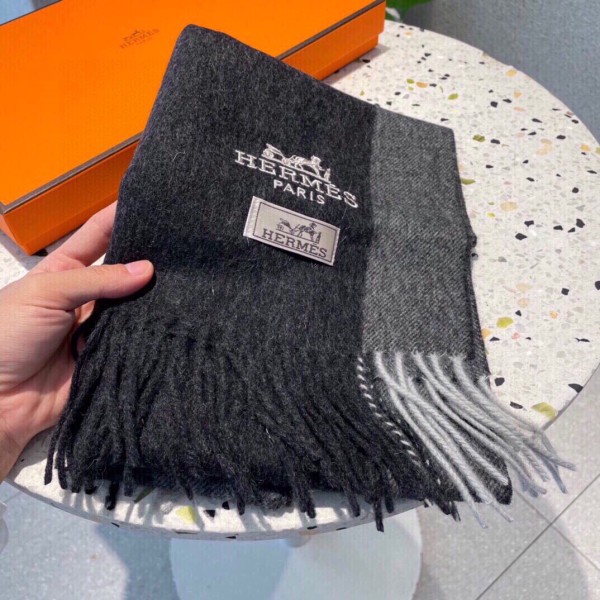 Streetwear Scarf Hermes   325624 size：32x200cm