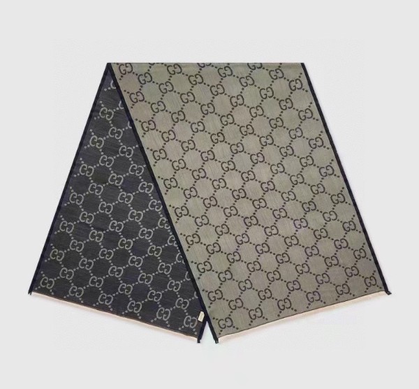 Streetwear Scarf GUCCI 325636 SIZE:210*70cm