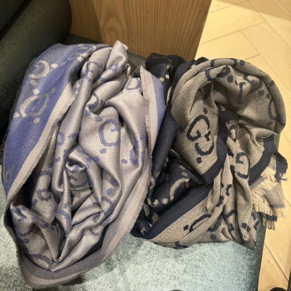 Streetwear Scarf GUCCI 325636 SIZE:210*70cm