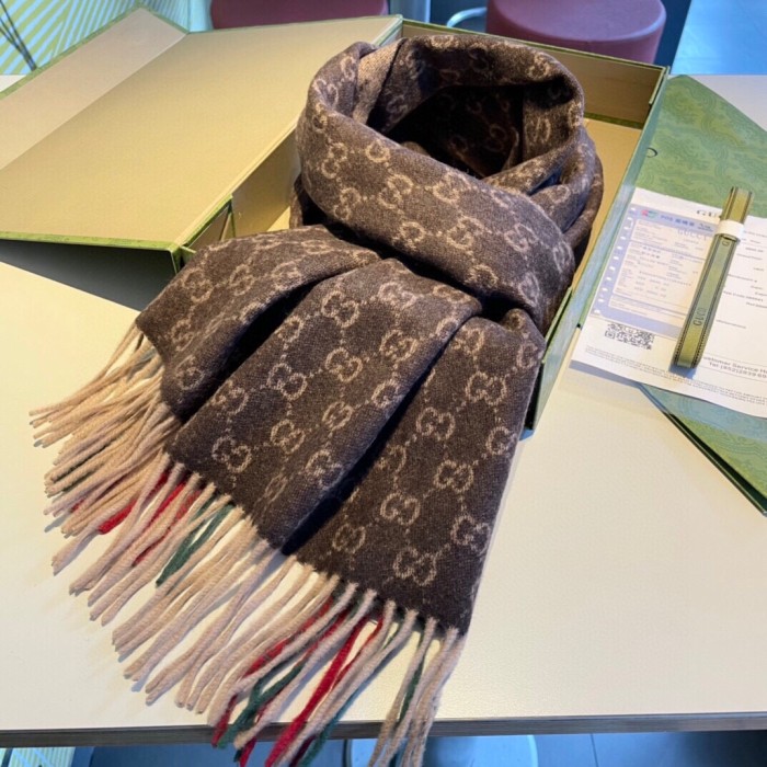 Streetwear Scarf GUCCI 325614 SIZE:32*180cm