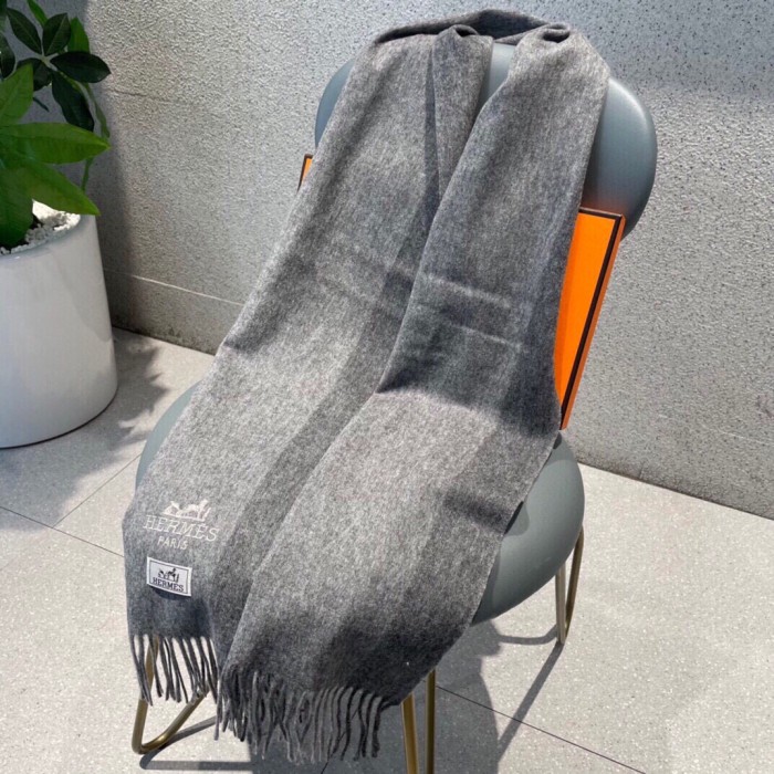 Streetwear Scarf Hermes   325625 size：32x200cm