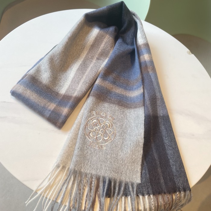 Streetwear Scarf Hermes   325599 size：30*180cm