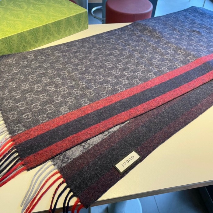 Streetwear Scarf GUCCI 325616 SIZE:32*180cmcm