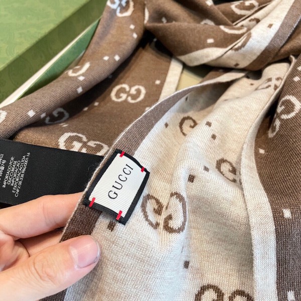 Streetwear Scarf GUCCI 325605 SIZE:32*180cm