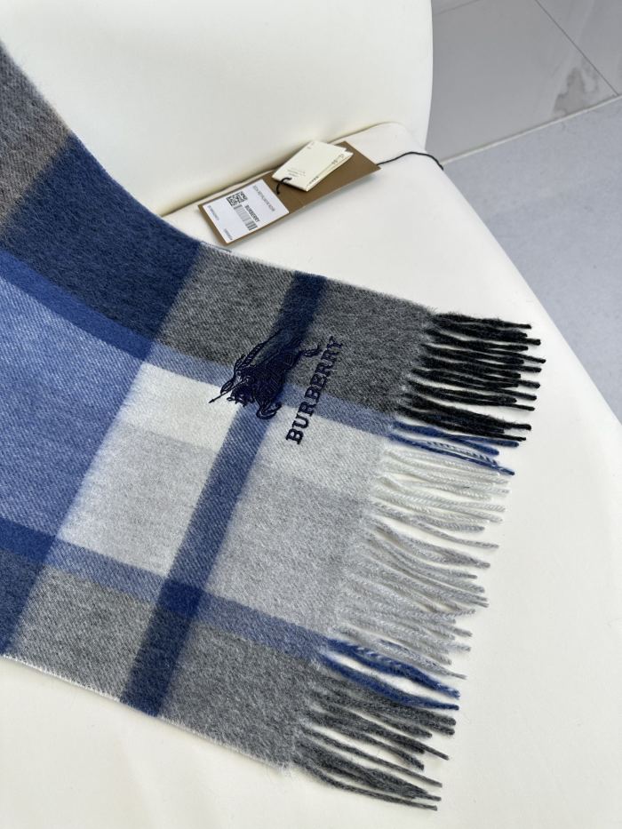Streetwear Scarf BURBERRY 325566 size：32*180cm