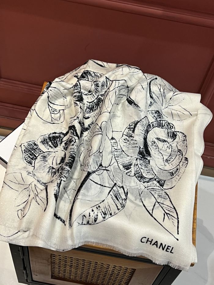 Streetwear Scarf CHANEL 325547 size：110*120cm