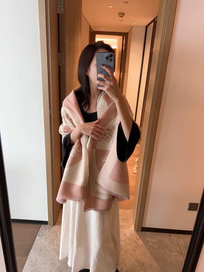 Streetwear Scarf CHANEL 325473 size：70cm*180cm
