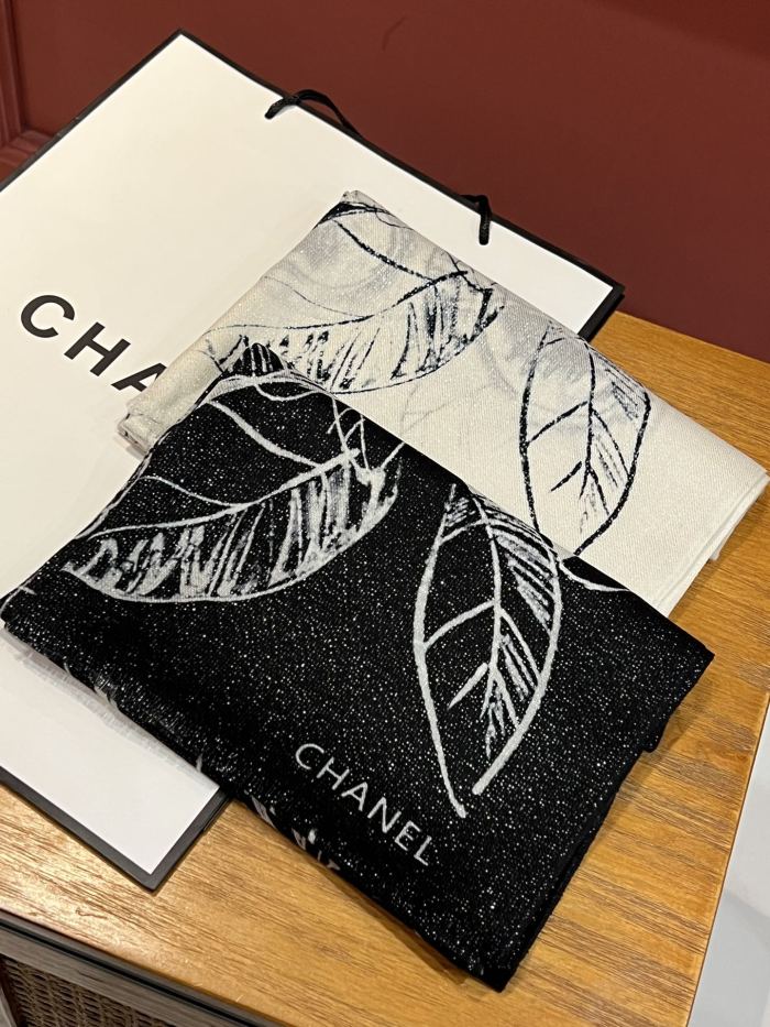 Streetwear Scarf CHANEL 325546 size:110*120cm