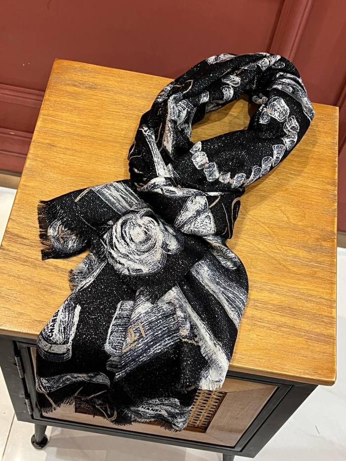 Streetwear Scarf CHANEL 325525 size：110x200cm 