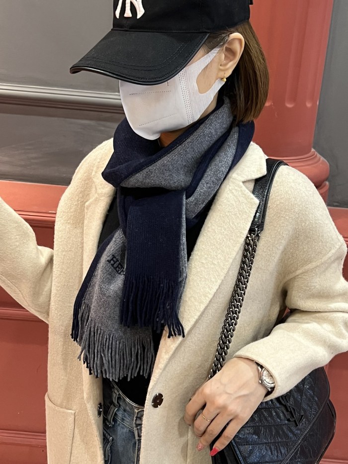 Streetwear Scarf Hermes   325551 size：30*180cm