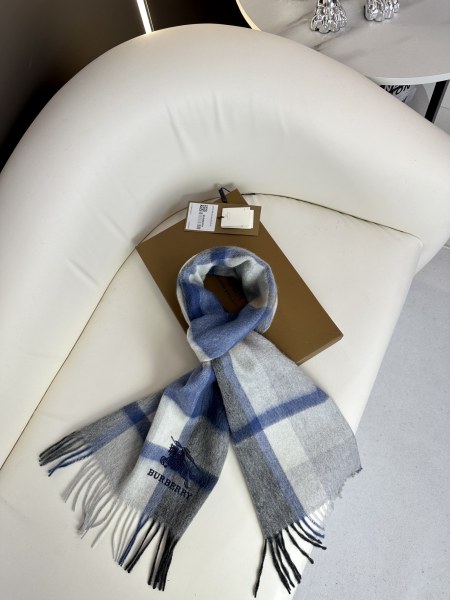 Streetwear Scarf BURBERRY 325566 size：32*180cm