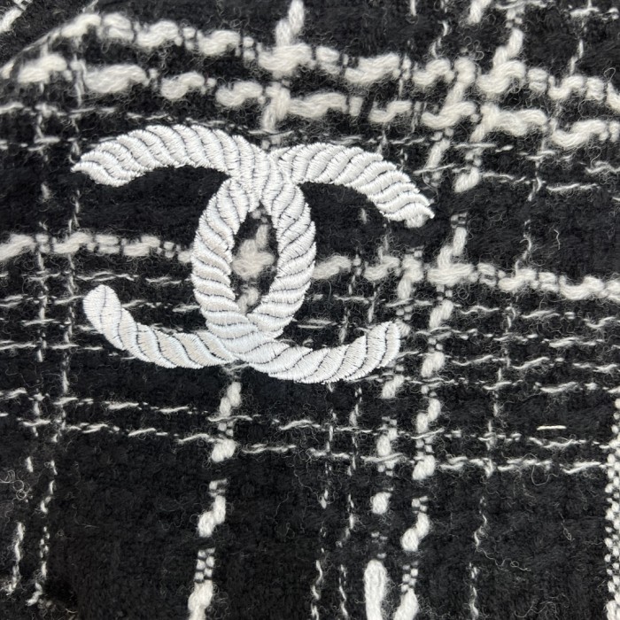 Streetwear Scarf CHANEL 325572 size：70*190cm