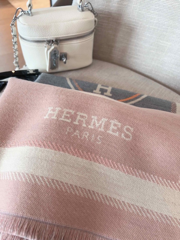 Streetwear Scarf Hermes   325487 size：30*180cm