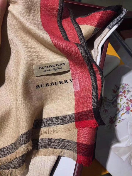 Streetwear Scarf BURBERRY 325464 size：70*200cm