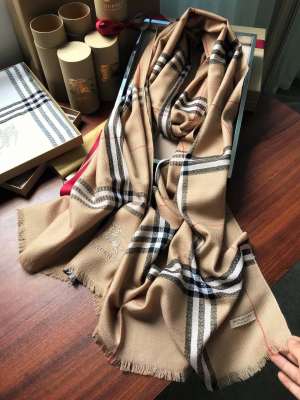 Streetwear Scarf BURBERRY 325506 size：220*70cm