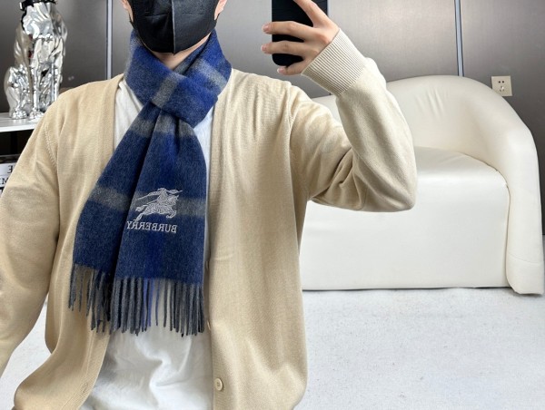 Streetwear Scarf BURBERRY 325563 size：32*180  cm
