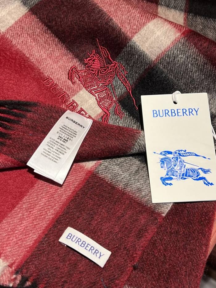 Streetwear Scarf BURBERRY 325540 size：32*180  cm
