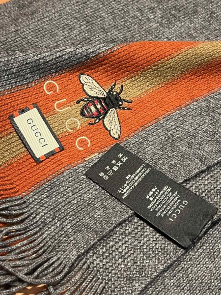 Streetwear Scarf GUCCI 325533 SIZE:30*180cm