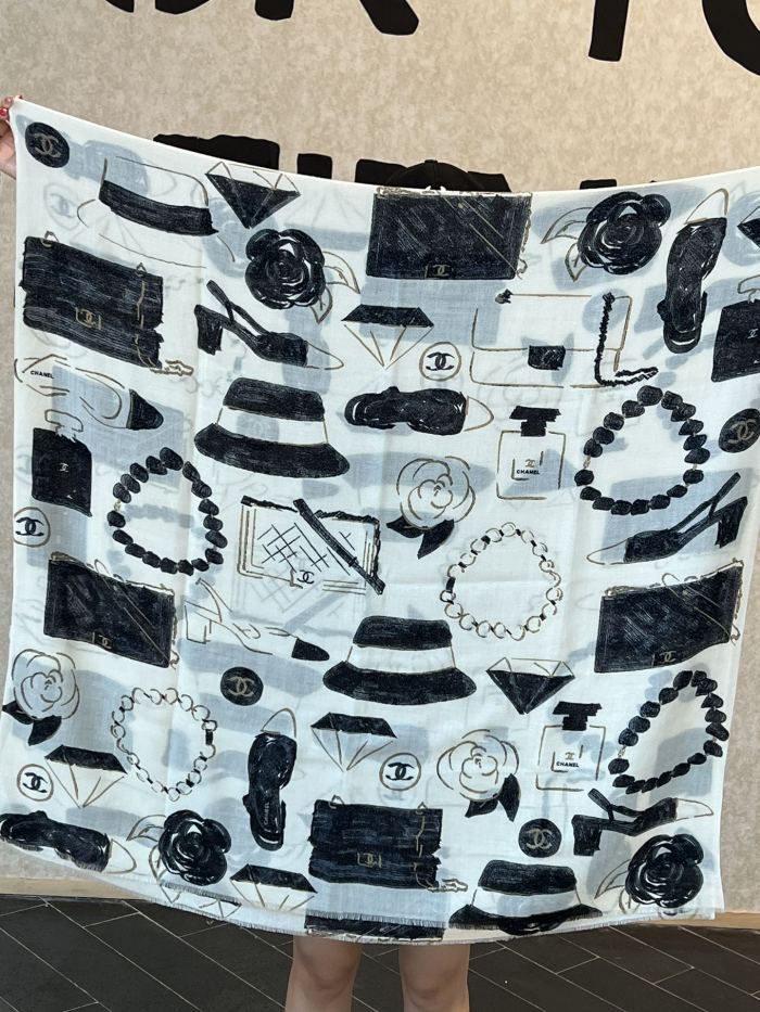 Streetwear Scarf CHANEL 325526 size：110x200cm