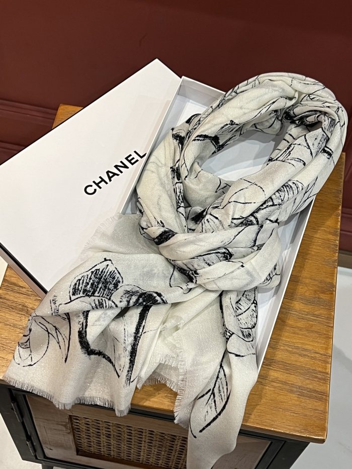 Streetwear Scarf CHANEL 325547 size：110*120cm