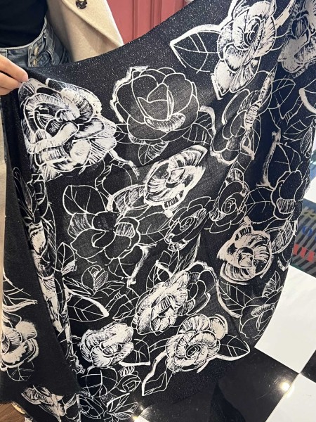 Streetwear Scarf CHANEL 325546 size:110*120cm