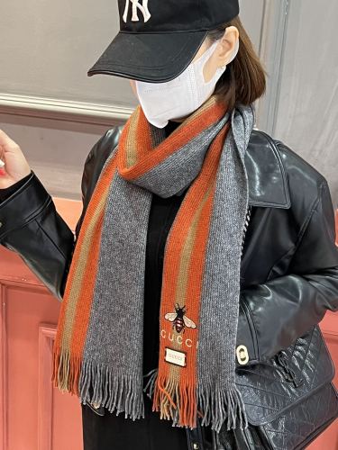 Streetwear Scarf GUCCI 325533 SIZE:30*180cm