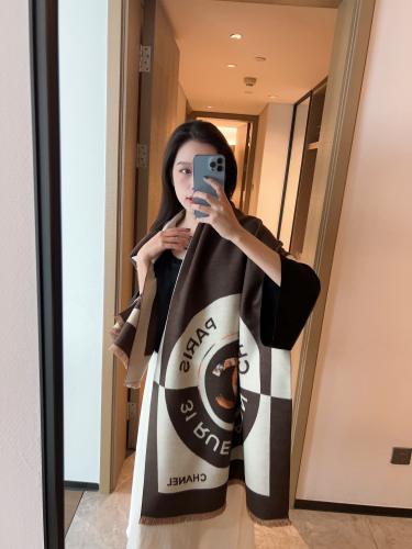 Streetwear Scarf CHANEL 325472 size：70cm*180cm