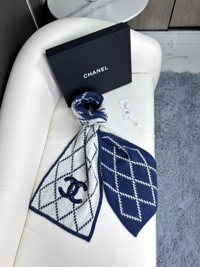 Streetwear Scarf CHANEL 325557  size：30cm×180cm