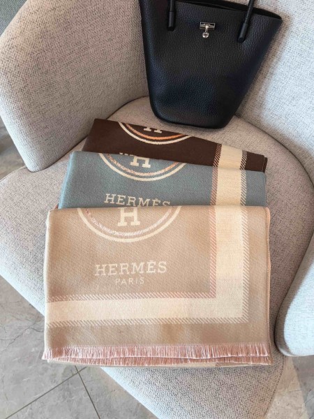 Streetwear Scarf Hermes   325488 size：30*180cm